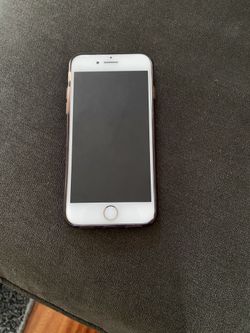 2 IPHONES 7 FOR 250$. AND IPAD MIMI FOR 150$ IN GREAT CONDITIONS