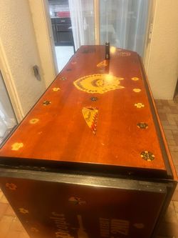 Custom Harley-Davidson Motorcycle-Themed Home Bar – Solid Wood & Metal