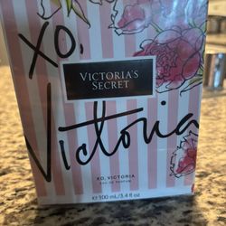 Do Victoria Secret Scandalous Victoria Secret