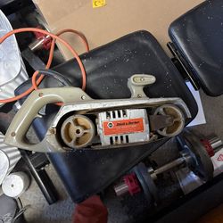 vintage black & decker 3”x24” belt sander no.u144