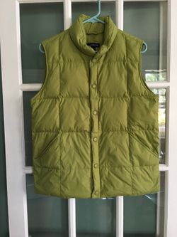 New w/o tags Lands End Down Vest girls L