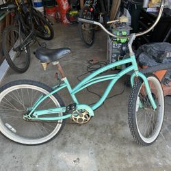His And Her Used Beach Cruisers