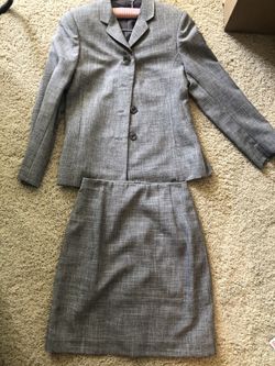 Dress suit