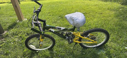 20’’ inch Boys Montain Bike