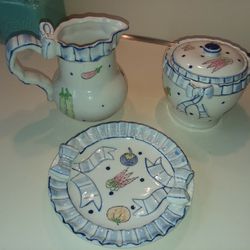 3 Piece Set, Creamer, Sugar bowl And Plate
