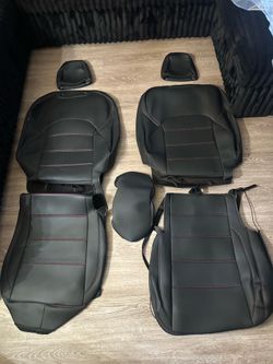 FEINEPRO Toyota Camry Seat Covers Black Red 2025-2026 LE SE