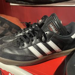 Adidas Sambas