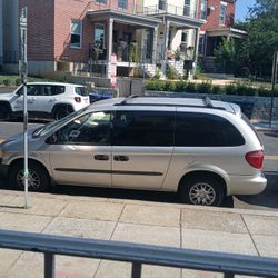 2003 Dodge Grand Caravan