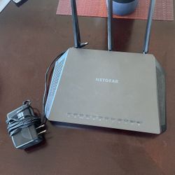 Netgear Nighthawk R7000 Smart WiFi Router