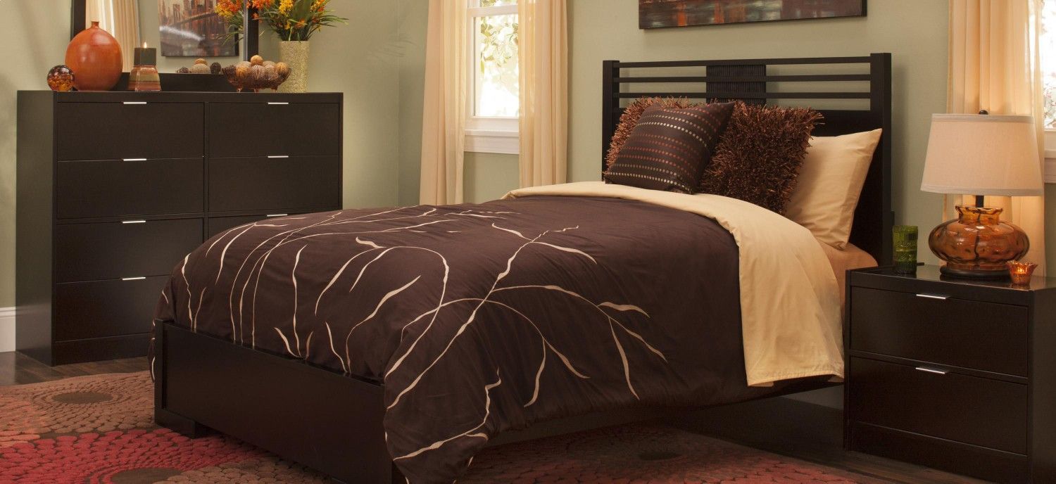 Queen Bed With Mattress