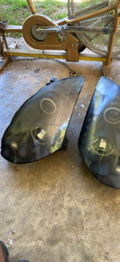INFINITI G35 headlights 2DR
