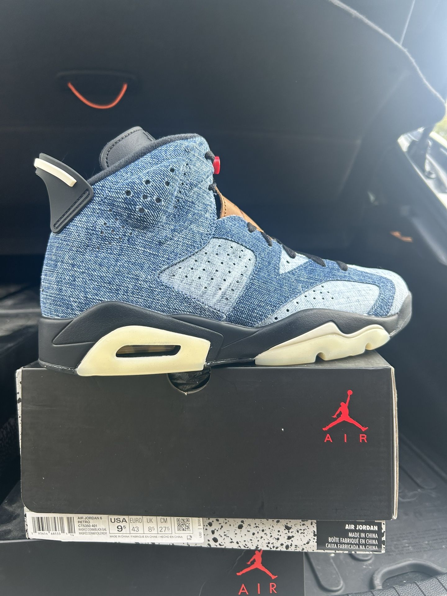 Jordan New Size 9.5 $160 Obo