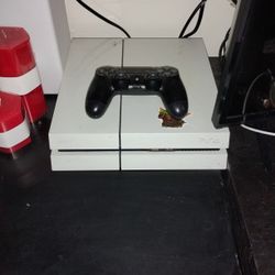 Used PS4 Good Condition Working 