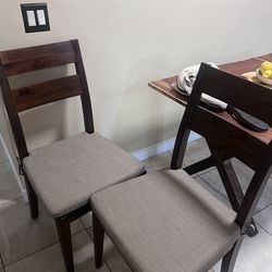 kitchen/dining chairs