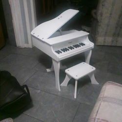 Jadore Baby Grand Piano