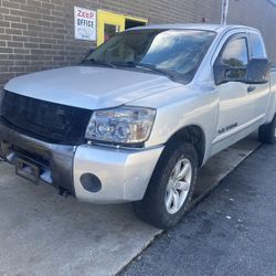 2005 Nissan Titan