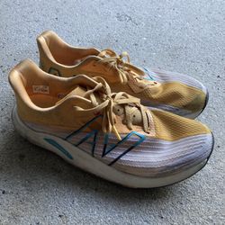 New Balance Fuelcell v2 Running Shoes