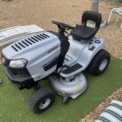 Craftsman Riding Lawn Mower 
