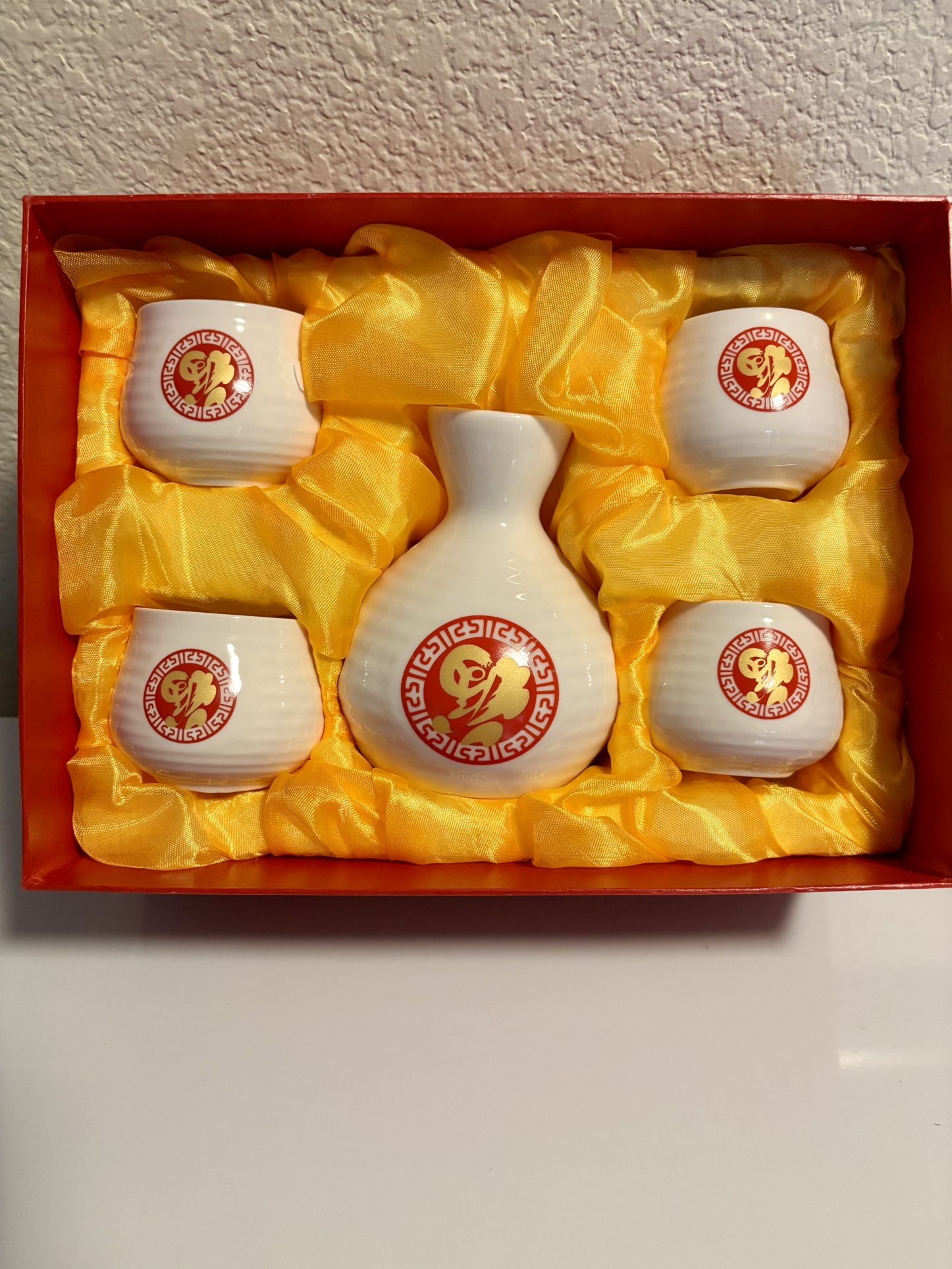 Lucky “Fu” Wine Set – Bring Good Fortune Home