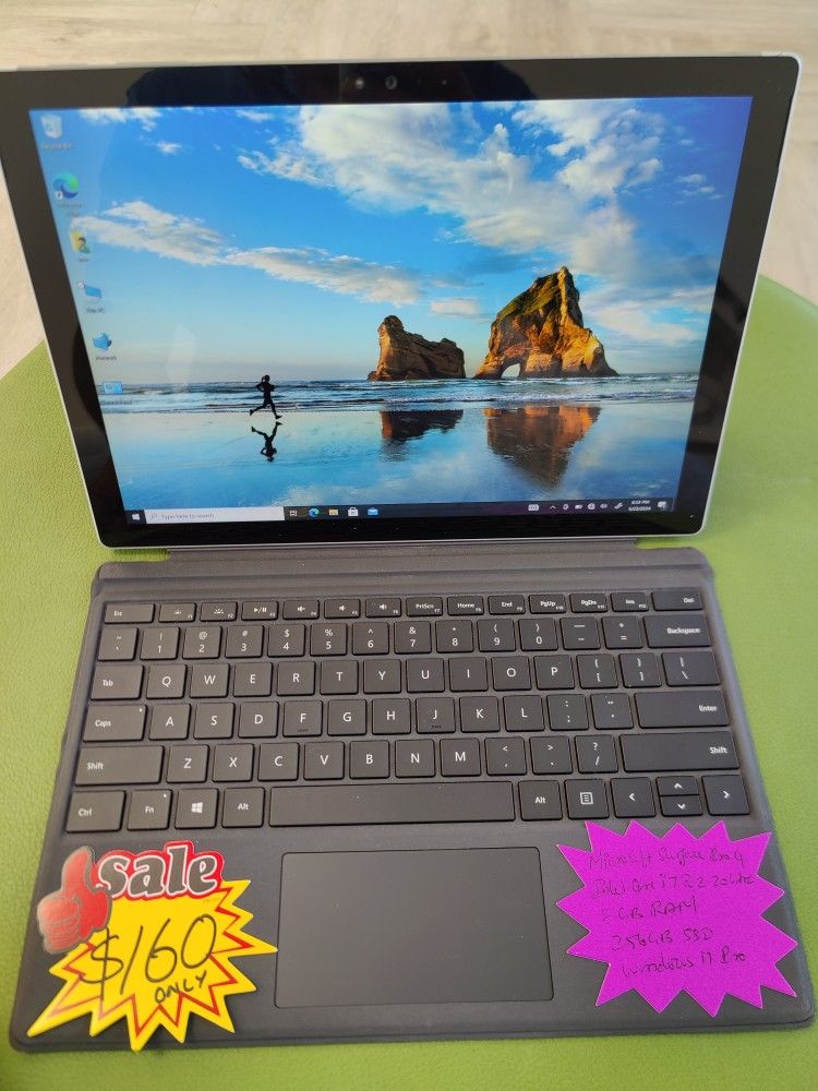 Microsoft Surface Pro 4 Intel Core i7 -6th Gen @2.60Ghz, 8gb Ram, 256gb SSD, Win 10 Charger