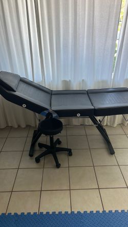 Massage table