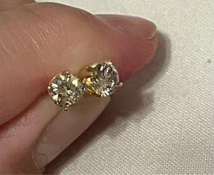 Beautiful  Natural Light Brown Diamond Studs-Pick Up Only 90042