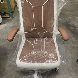 Cappuccino Customer Chair