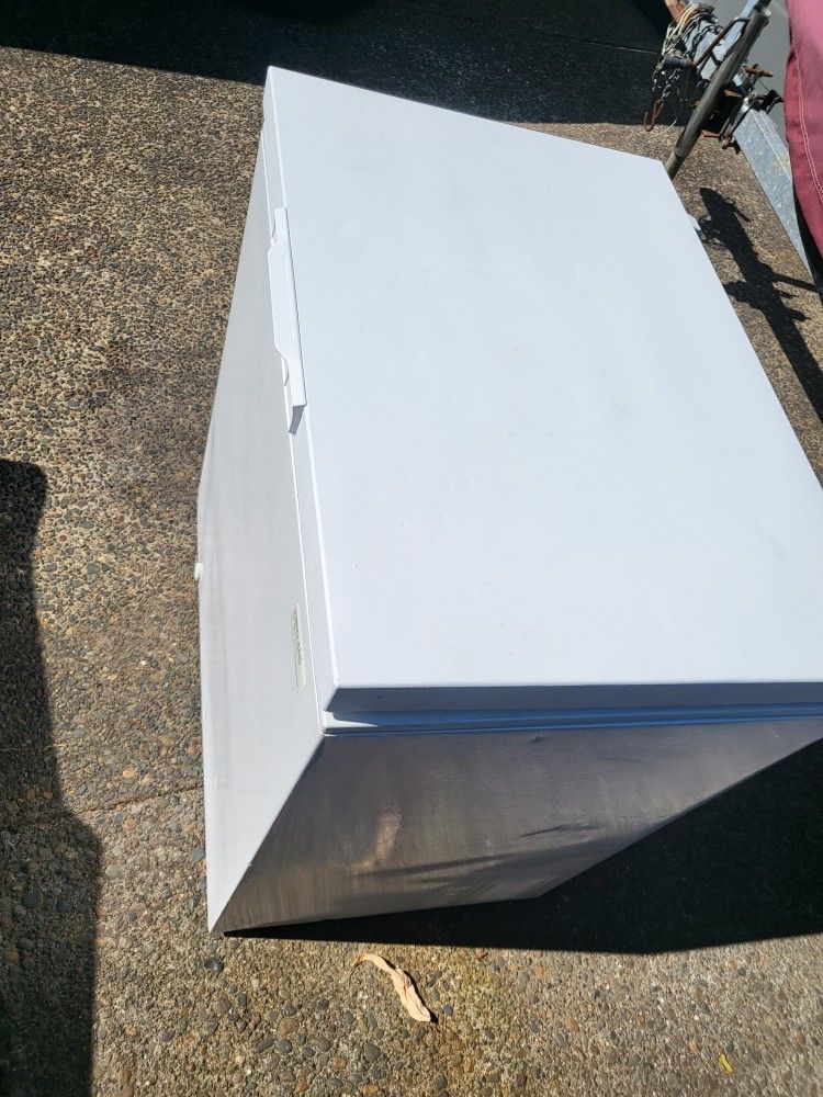 Deep Freezer , Kirkland Brand