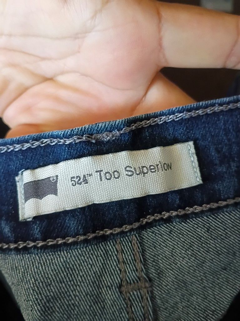 Levi's 524 Women's Too SuperLow W32 L32