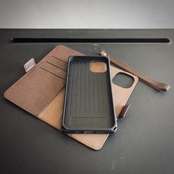 iPhone 12 Magnetic Wallet Case