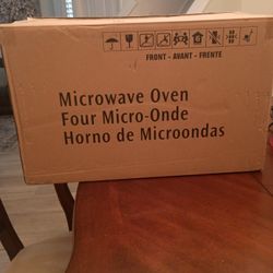 Brand New Frigidaire Microwave 