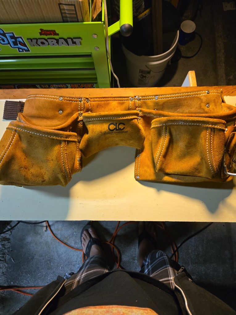 Leather Carpenters Belt