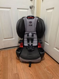 Britax Frontier ClickTight Harness-to-Booster Car Seat