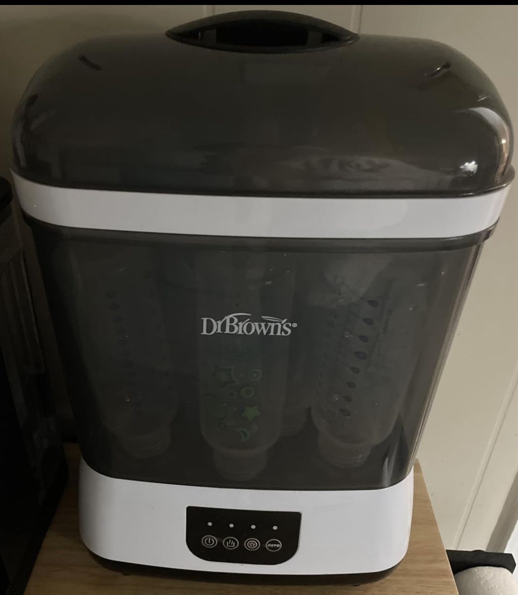 Dr. Brown’s baby bottle Sterilizer and Dryer