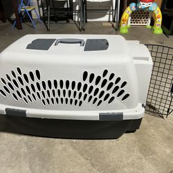 Dog Crate , Used In Good Condition $25