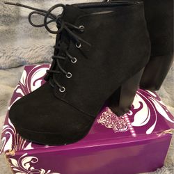 Brand New Black Camille-86 Boots Women/size: 7