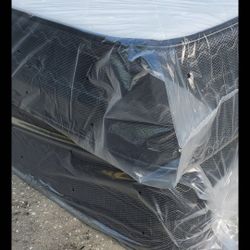 queen size new thick pillow top bed can deliver 