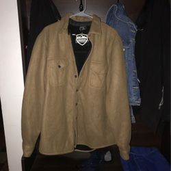 Mens  Fleece Mountain Edition Size Medium 