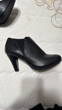 Low Cut Boots