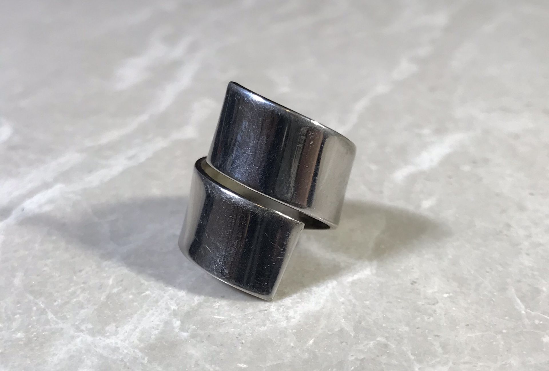Spiral / Twist Ring