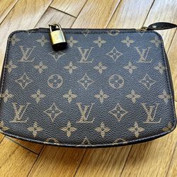 Louis Vuitton Bag Jewelry Accessory Case 