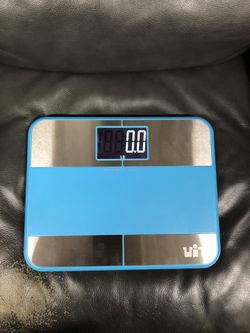 Scale (Blue)