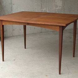 Mid Century Modern Walnut Kipp Stewart For Drexel Declaration Dining Table