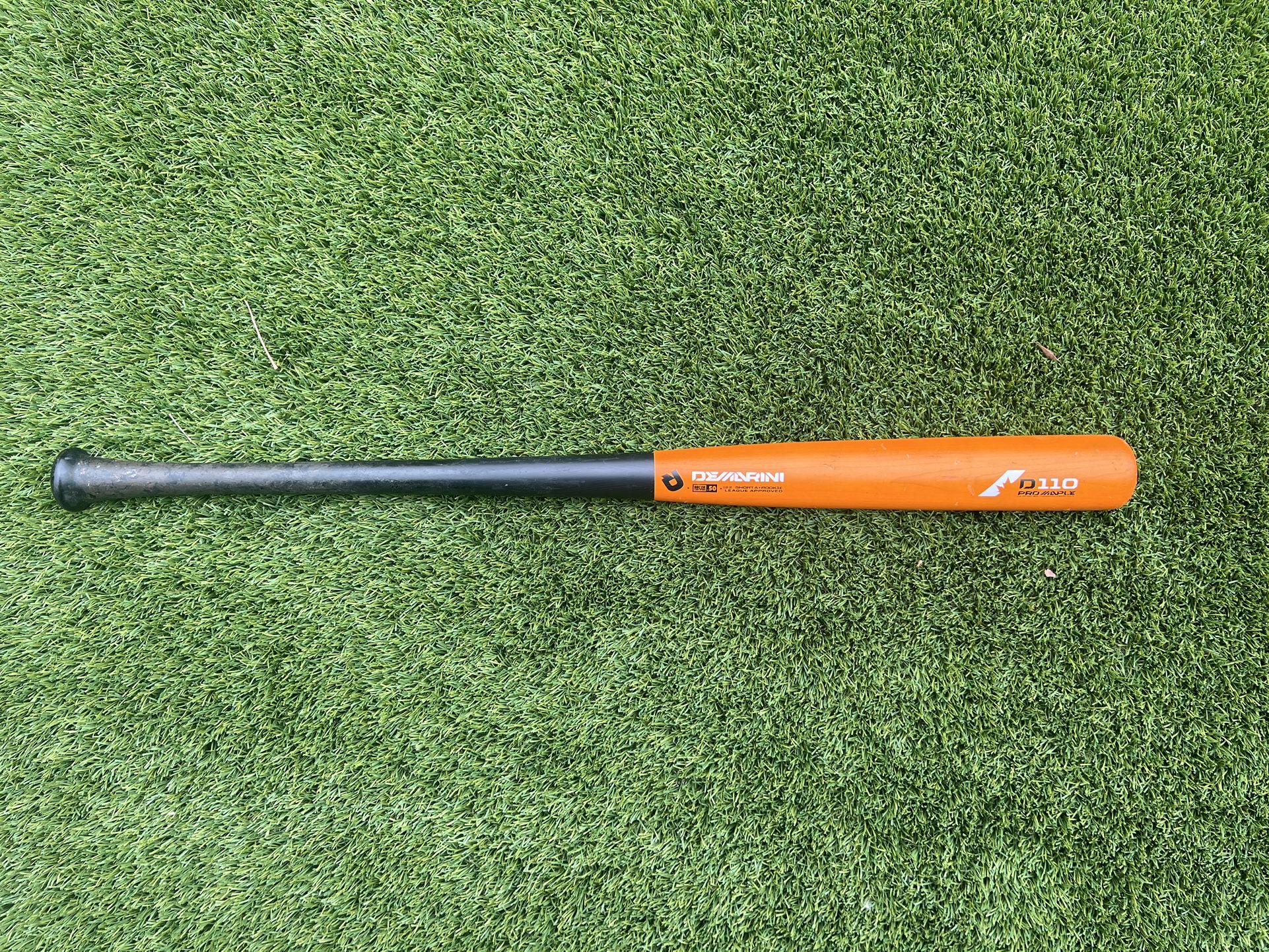 D110 PRO MAPLE WOOD COMPOSITE BASEBALL BAT