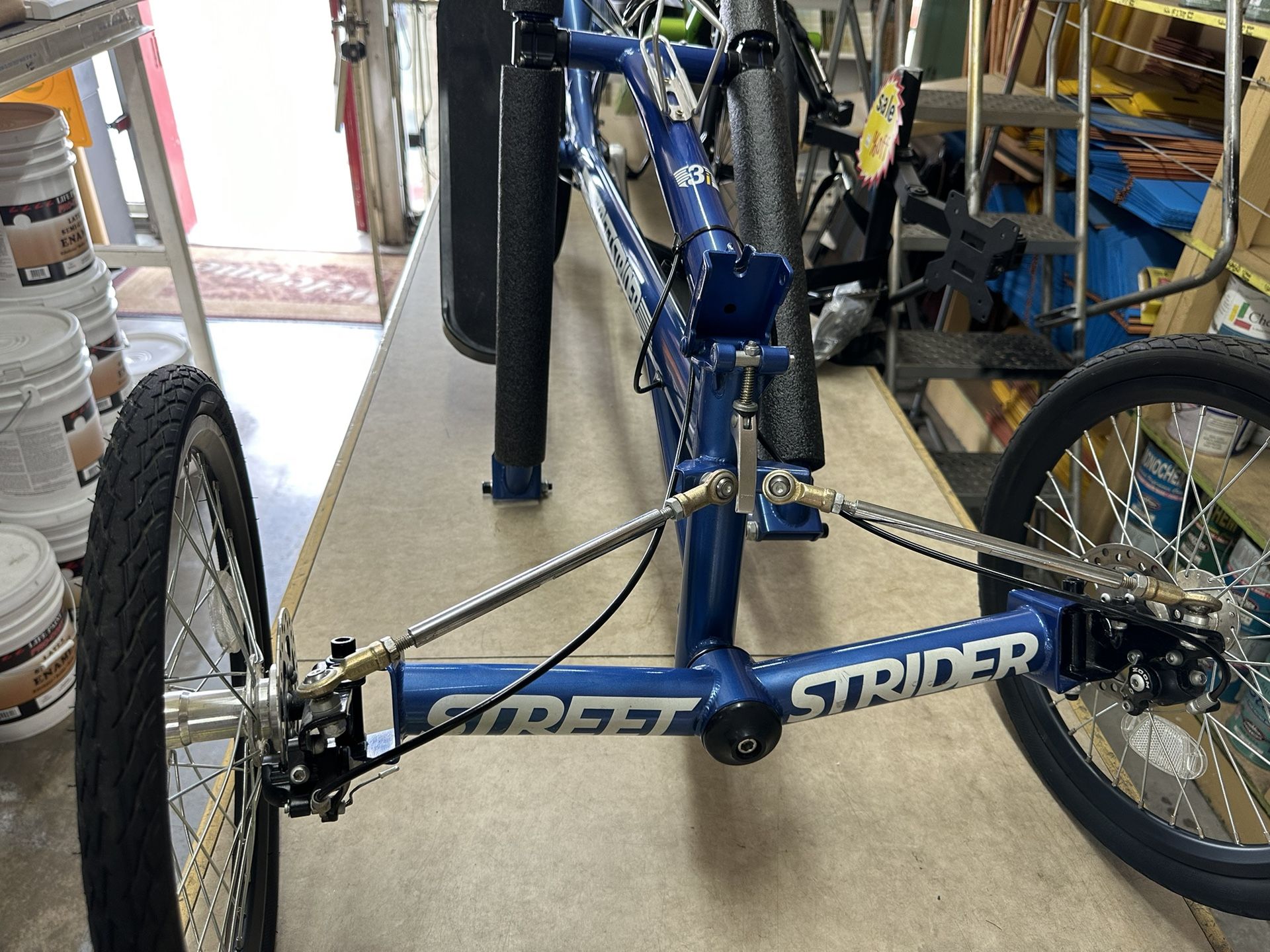 Street Strider 3I Bike With Back Wheel Stand - Main Image