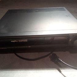 Hitachi Vhs Vcr Player Black