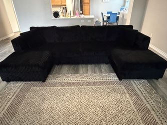 Velvet modular sectional