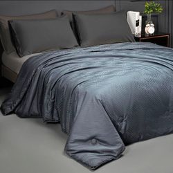 Luxury Silk Comforter, Full Size, Grey