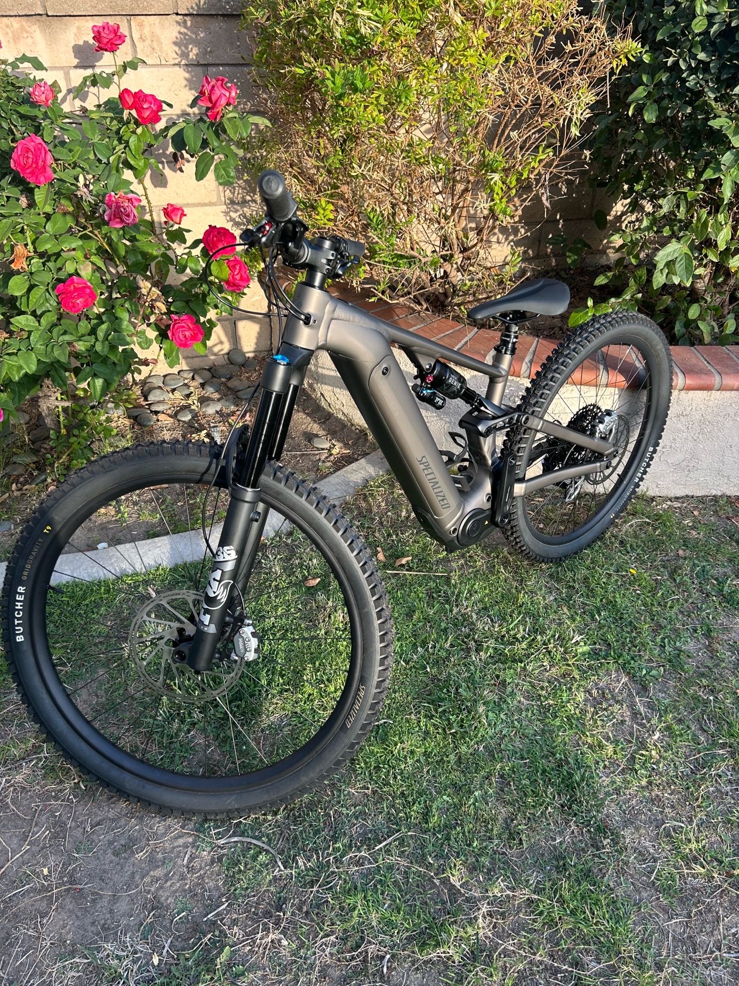 BRAND NEW 2026 Specialized Turbo LEVO COMP ALLOY Size S2
