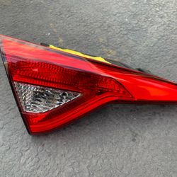 2015-2017 Hyundai Sonata Rear Left Driver Tail Light Inner Trunk Mounted OEM